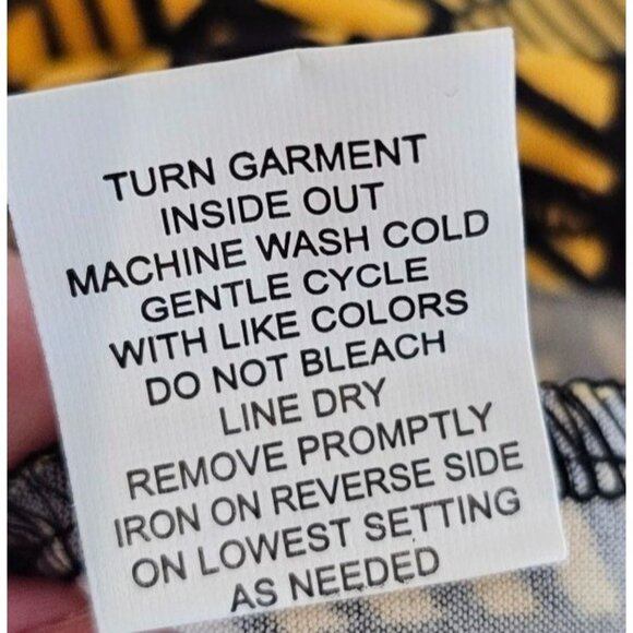 Notations Womens Blouse 3/4 Sleeve Abstract Yellow Keyhole Embellished Sz M NWT - Picture 12 of 12